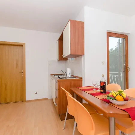 Skala Apartment *