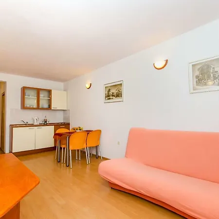 Skala Apartment Podgora